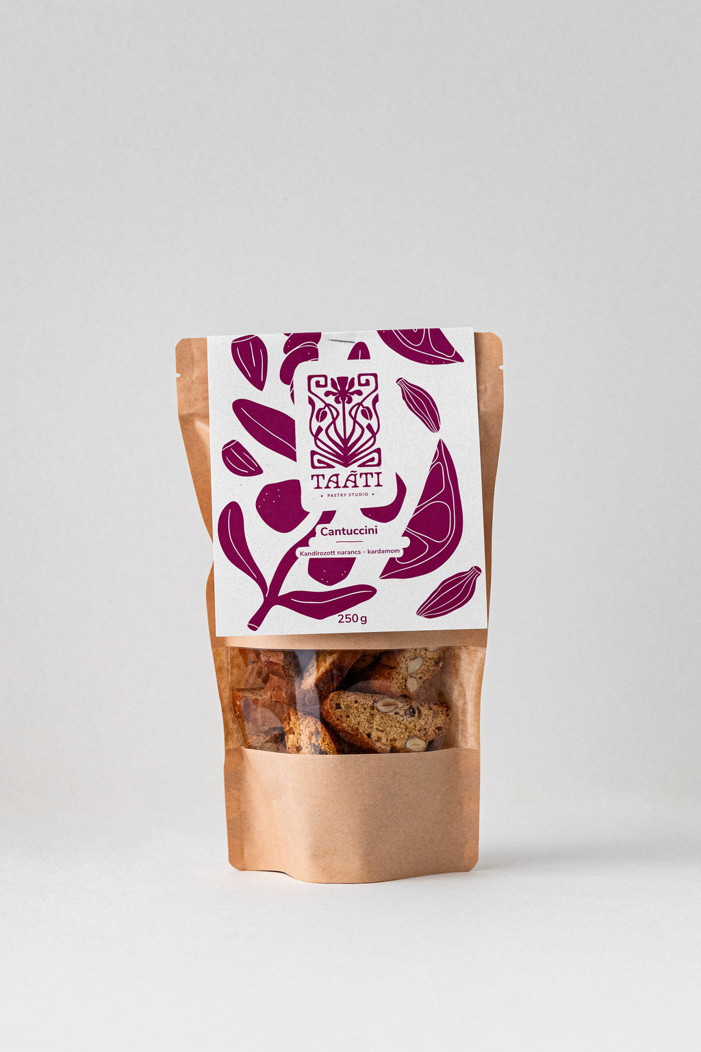 Cantuccini kardamommal, mandulával és kandírozott naranccsal